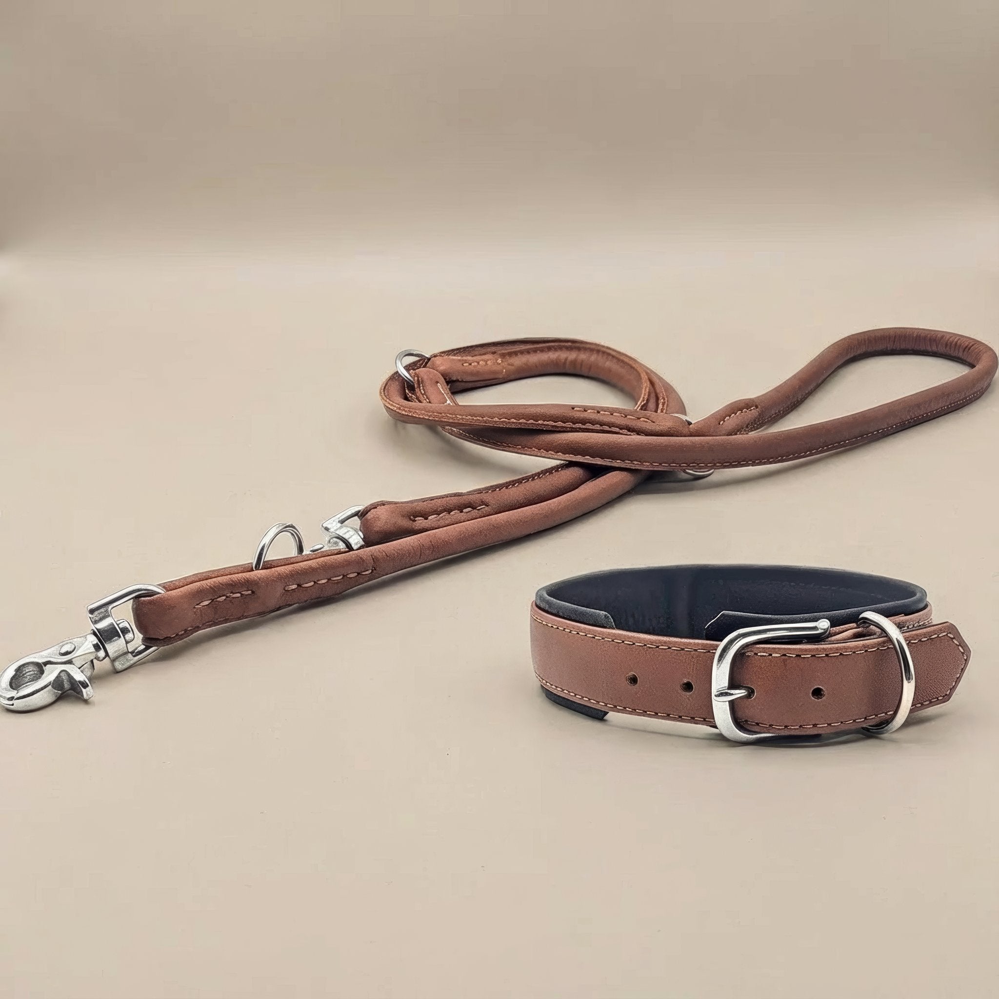 PAMLA00076S - Amici kaulapanta + hihna setti - Konjakki - XS - Muotitassu