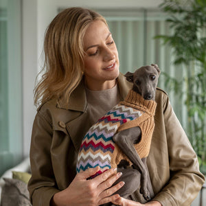 PCAAL05811S - Camel Chevron Knit alpakkaneule koirille - M - Muotitassu