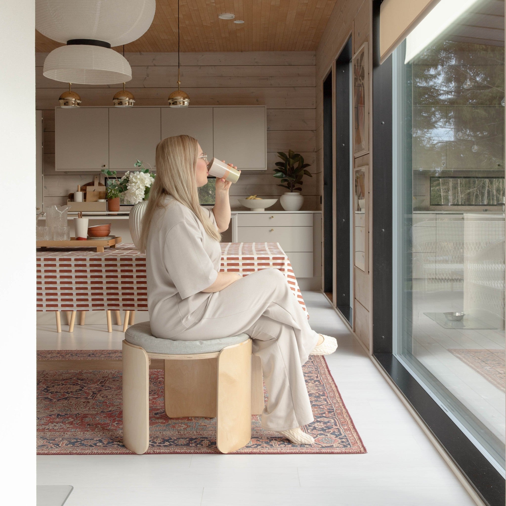 PUOTA05945S - UOMA + USVA - Modulaarinen sohvapöytä patjalla - Muotitassu