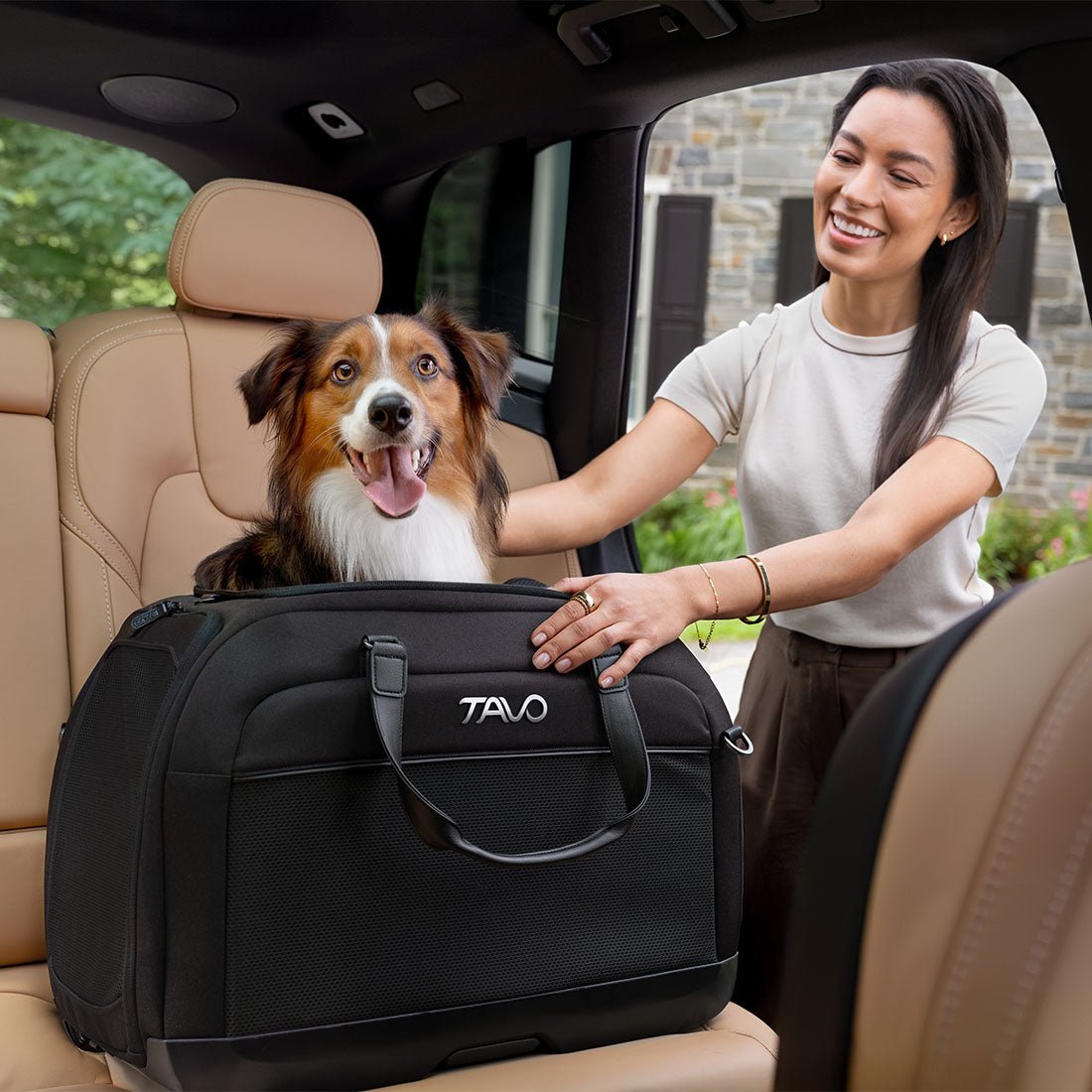 TC2417AAONX000 - Hendrick - Lemmikin ISOFIX turvaistuin ja kantolaukku - Onyx - Muotitassu